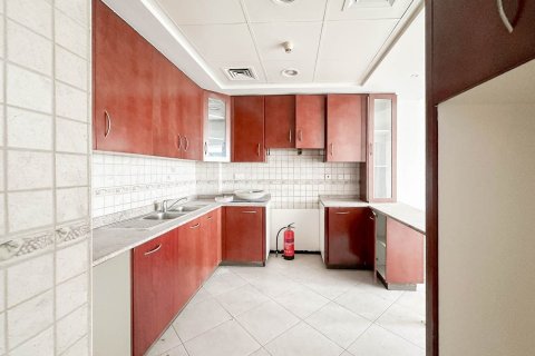 Apartment de 3 dormitorios en Dubai Investment Park, UAE No. 215332 3