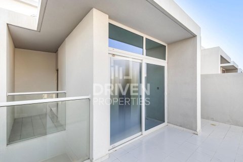 Townhouse de 3 dormitorios en Dubai, UAE No. 217712 10