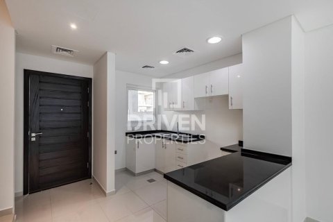 Townhouse de 3 dormitorios en Dubai, UAE No. 217712 5