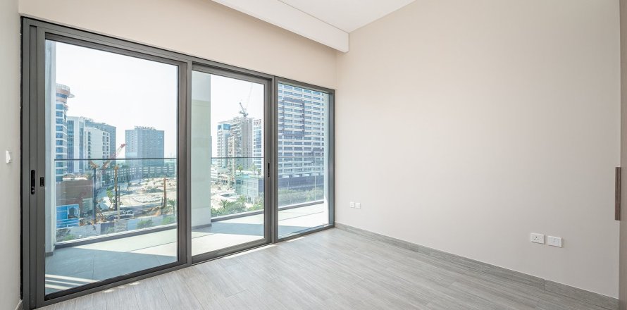Apartment de 2 dormitorios en SOL Bay, UAE No. 221668
