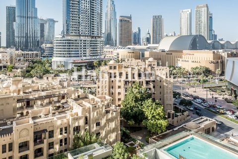 Apartment de 2 dormitorios en Burj Royale, UAE No. 224499 18