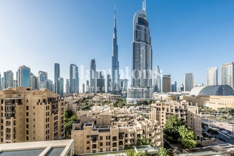 Apartment de 2 dormitorios en Burj Royale, UAE No. 224499 17