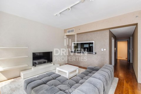 Apartment de 2 dormitorios en The Lofts, UAE No. 215031
