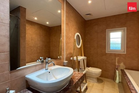 Townhouse de 2 chambres à Dubai, UAE No. 224431 17