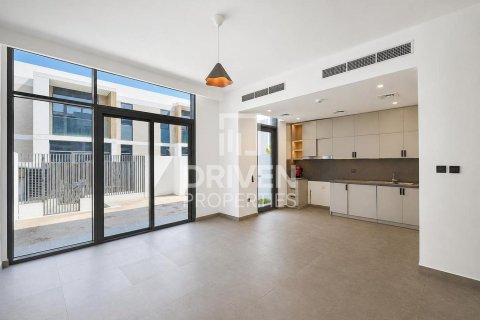 3 غرف نوم تاون هاوس في Ruba, الإمارات العربية المتحدة رقم 214988 3
