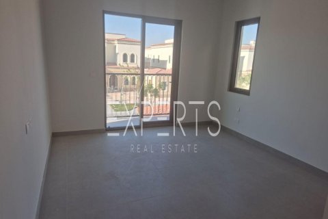 Villa de 3 dormitorios en Khalifa City, UAE No. 224235 14