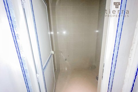 195.1m² Shop in Dubai Land, UAE No. 47684 5