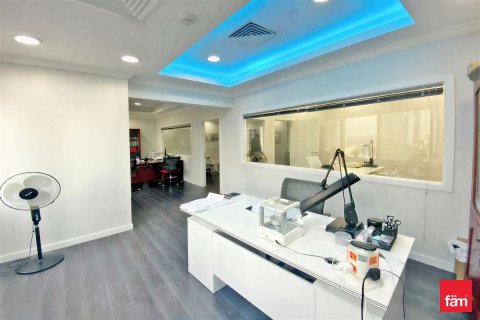 74.4m² Office in Dubai, UAE No. 216025 5