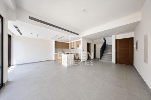 Villa de 3 dormitorios en Villanova, UAE No. 214996 3