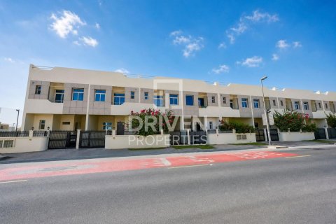 Villa de 4 dormitorios en Al Barsha 1, UAE No. 221516 21