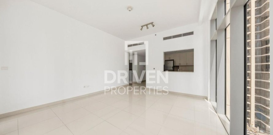 1 غرف نوم شقة في BLVD Crescent, الإمارات العربية المتحدة رقم 215115