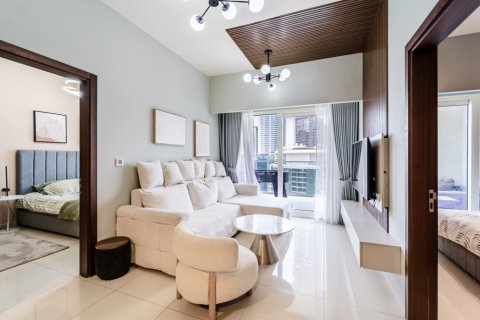 Appartement de 2 chambres à Dubai, UAE No. 187014