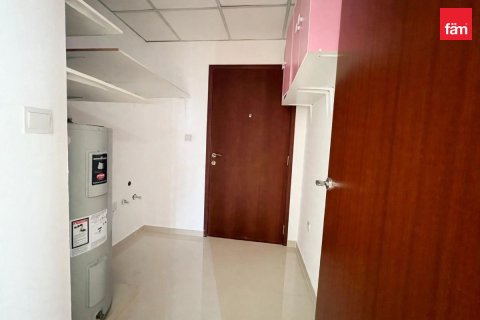 Appartement de 2 chambres à Dubai, UAE No. 219250 16