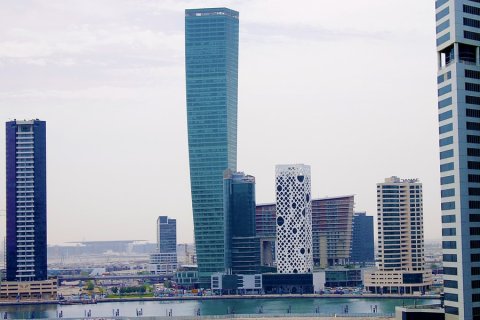 2 bedrooms Apartment in Business Bay, UAE No. 135835 10