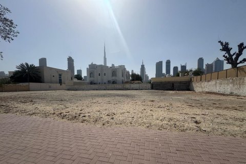 Land de 1393.55m² en Al Wasl, UAE No. 215313 12