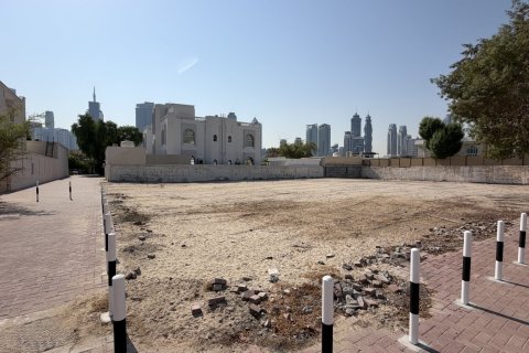 Land de 1393.55m² en Al Wasl, UAE No. 215313 3