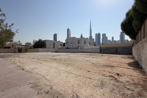 Land de 1393.55m² en Al Wasl, UAE No. 215313