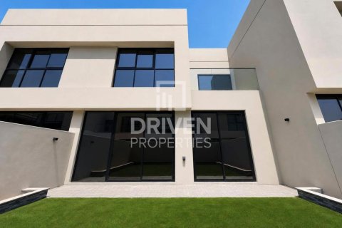 Townhouse de 3 dormitorios en Dubai Land, UAE No. 204706 30