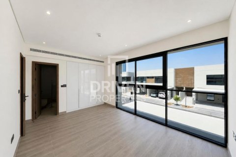 Townhouse de 3 dormitorios en Dubai Land, UAE No. 204706 15