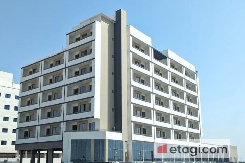 Shop de 106.7m² en Dubai, UAE No. 49837 8