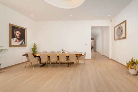 Villa de 5 dormitorios en Al Barsha, UAE No. 215419 10