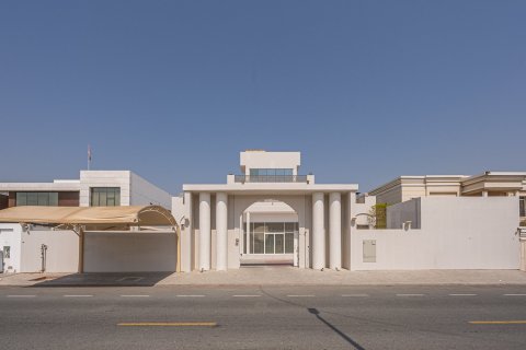 Villa de 5 dormitorios en Al Barsha, UAE No. 215419