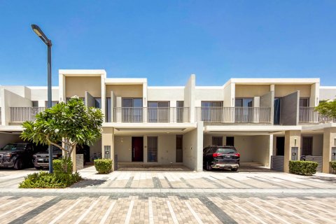 3 bedrooms Townhouse in Tilal Al Ghaf, UAE No. 213020