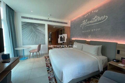 48m² Apartment in Seven Palm, UAE No. 76782 6