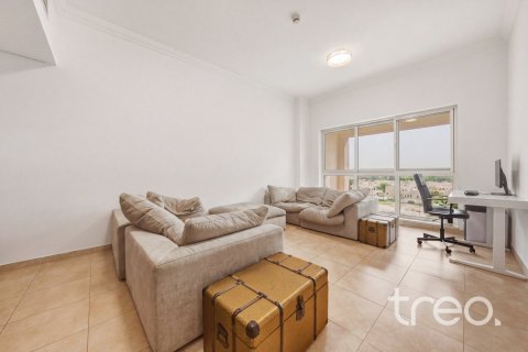 2 bedrooms Apartment in Dubai Sports City, UAE No. 220745