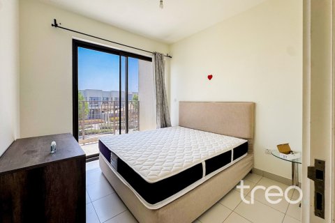 Villa de 3 chambres à EMAAR South, UAE No. 222797 9