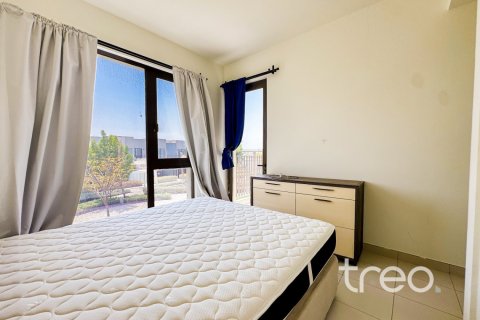 Villa de 3 chambres à EMAAR South, UAE No. 222797 7