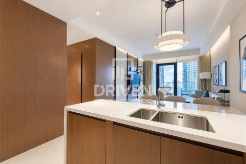 Apartment de 2 dormitorios en The Address Residences Dubai Opera, UAE No. 223184 15