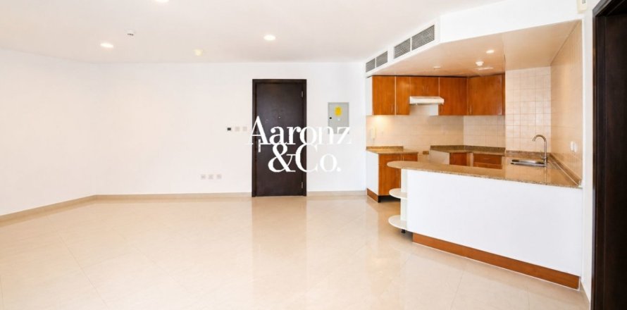 Apartment de 1 dormitorio en Jumeirah Lake Towers, UAE No. 226760