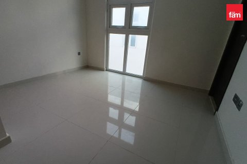 3 bedrooms Villa in Dubai, UAE No. 223909 6