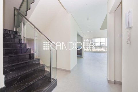 3 bedrooms Apartment in Marina Arcade Tower, UAE No. 47892