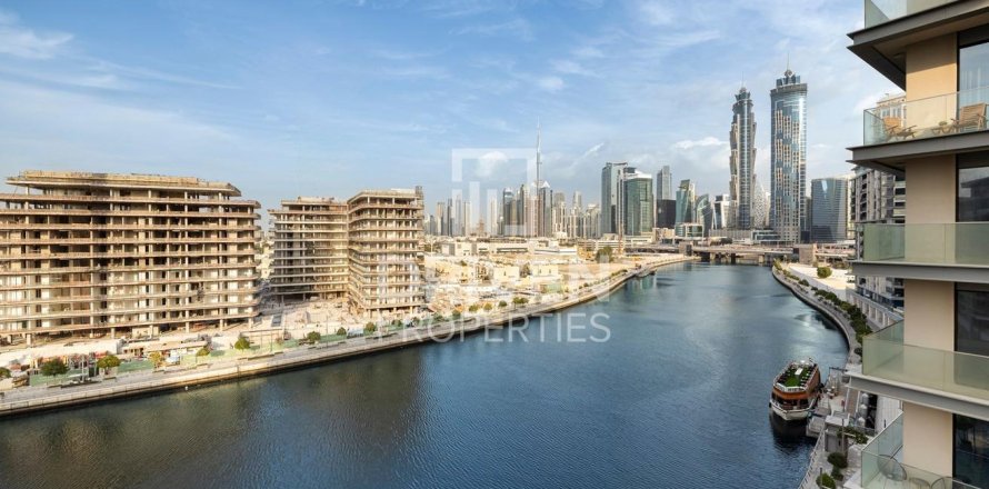 3 bedrooms Apartment in Al Wasl, UAE No. 212479