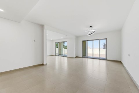 Villa de 4 dormitorios en Jebel Ali, UAE No. 197563