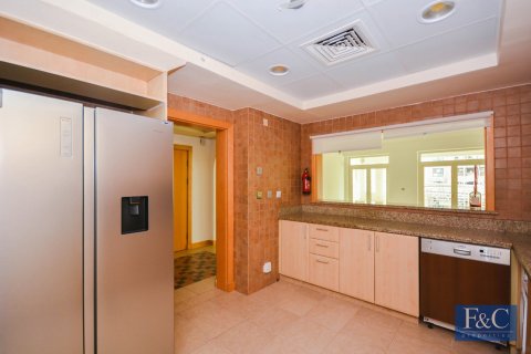 2 غرف نوم شقة في Shoreline Apartments, الإمارات العربية المتحدة رقم 153855 7