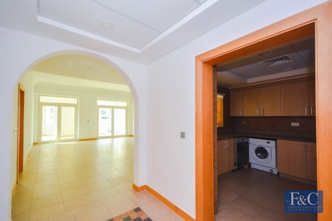 2 غرف نوم شقة في Shoreline Apartments, الإمارات العربية المتحدة رقم 153855 20