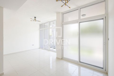 Townhouse de 3 dormitorios en Dubai, UAE No. 218086 3