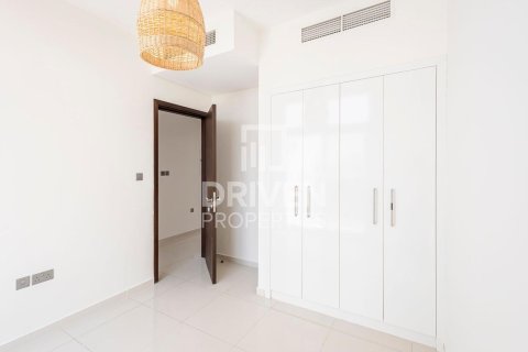 Townhouse de 3 dormitorios en Dubai, UAE No. 218086 9