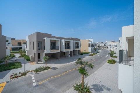 Townhouse de 3 chambres à Arabian Ranches 3, UAE No. 162287 3