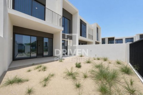 Townhouse de 3 dormitorios en Nara, UAE No. 214894 18