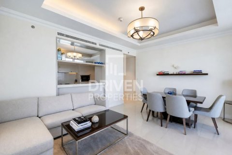 Apartment de 2 dormitorios en The Address Residence Fountain Views, UAE No. 221437 5