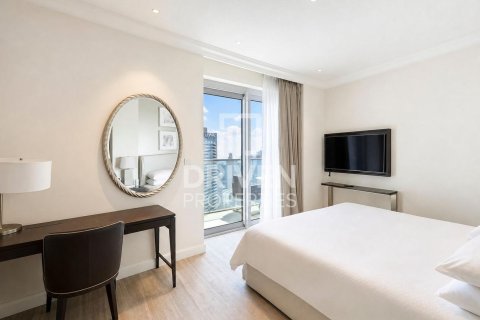 Apartment de 2 dormitorios en The Address Residence Fountain Views, UAE No. 221437 10