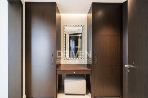 Apartment de 2 dormitorios en The Address Residence Fountain Views, UAE No. 221437 15