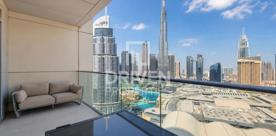 Apartment de 2 dormitorios en The Address Residence Fountain Views, UAE No. 221437