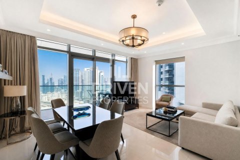 Apartment de 2 dormitorios en The Address Residence Fountain Views, UAE No. 221437 3