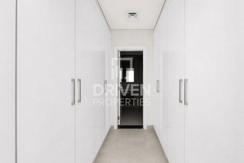 1 غرف نوم شقة في Marina Arcade Tower, الإمارات العربية المتحدة رقم 214297 11