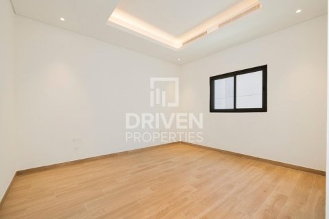 6 bedrooms Villa in District One, UAE No. 212573 18
